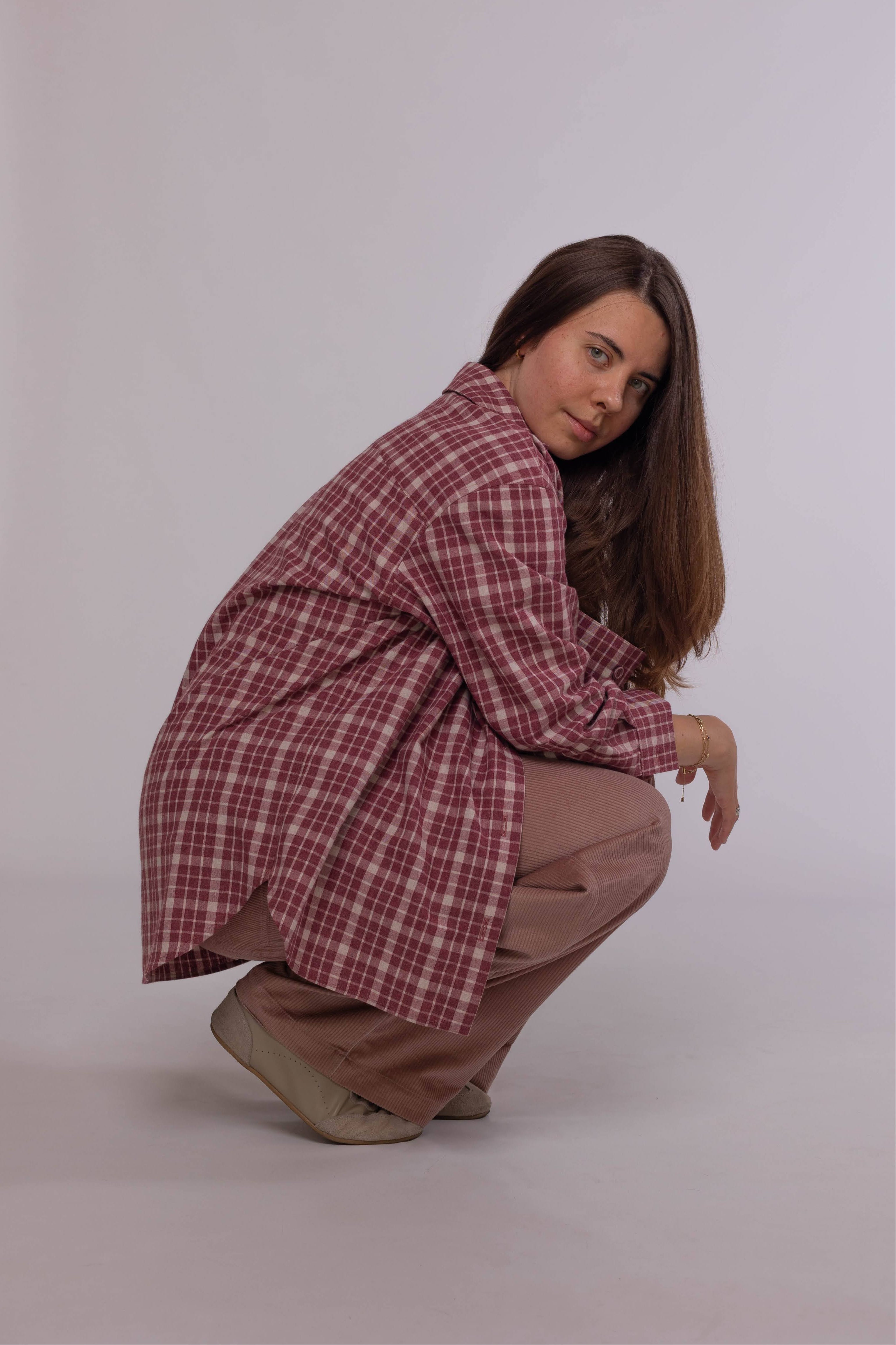 Cozy wool-cotton shacket for women, breathable flannel fabric, button-up style, casual and stylish look