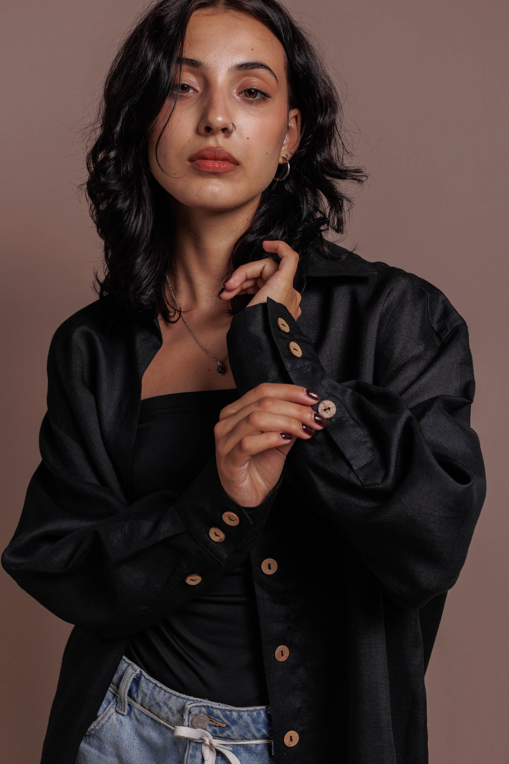 Loose fit black ramie shirt made from 100% nettle fabric, long sleeve