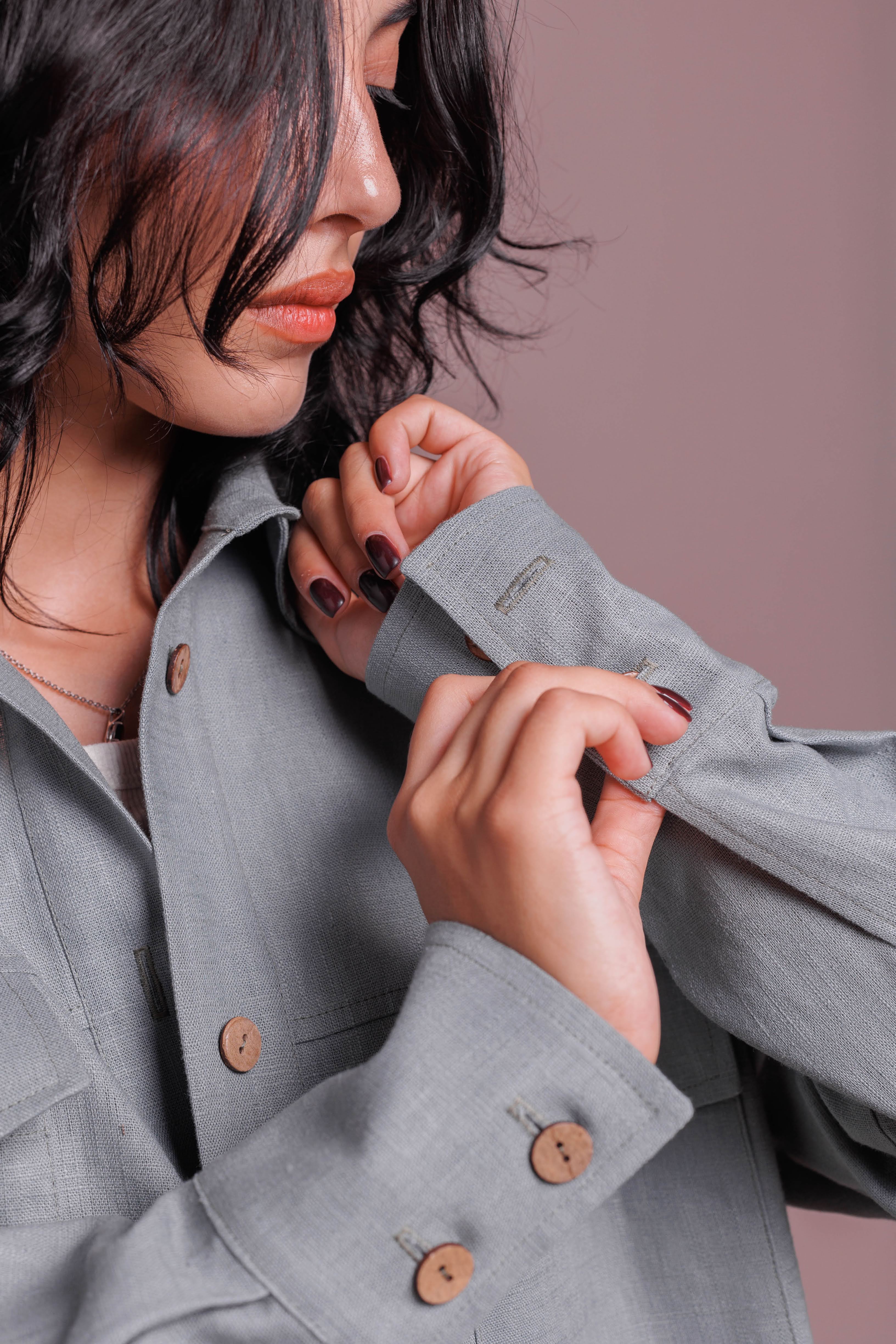 Ethical women jacket with relaxed fit made of eco friendly nettle fabric