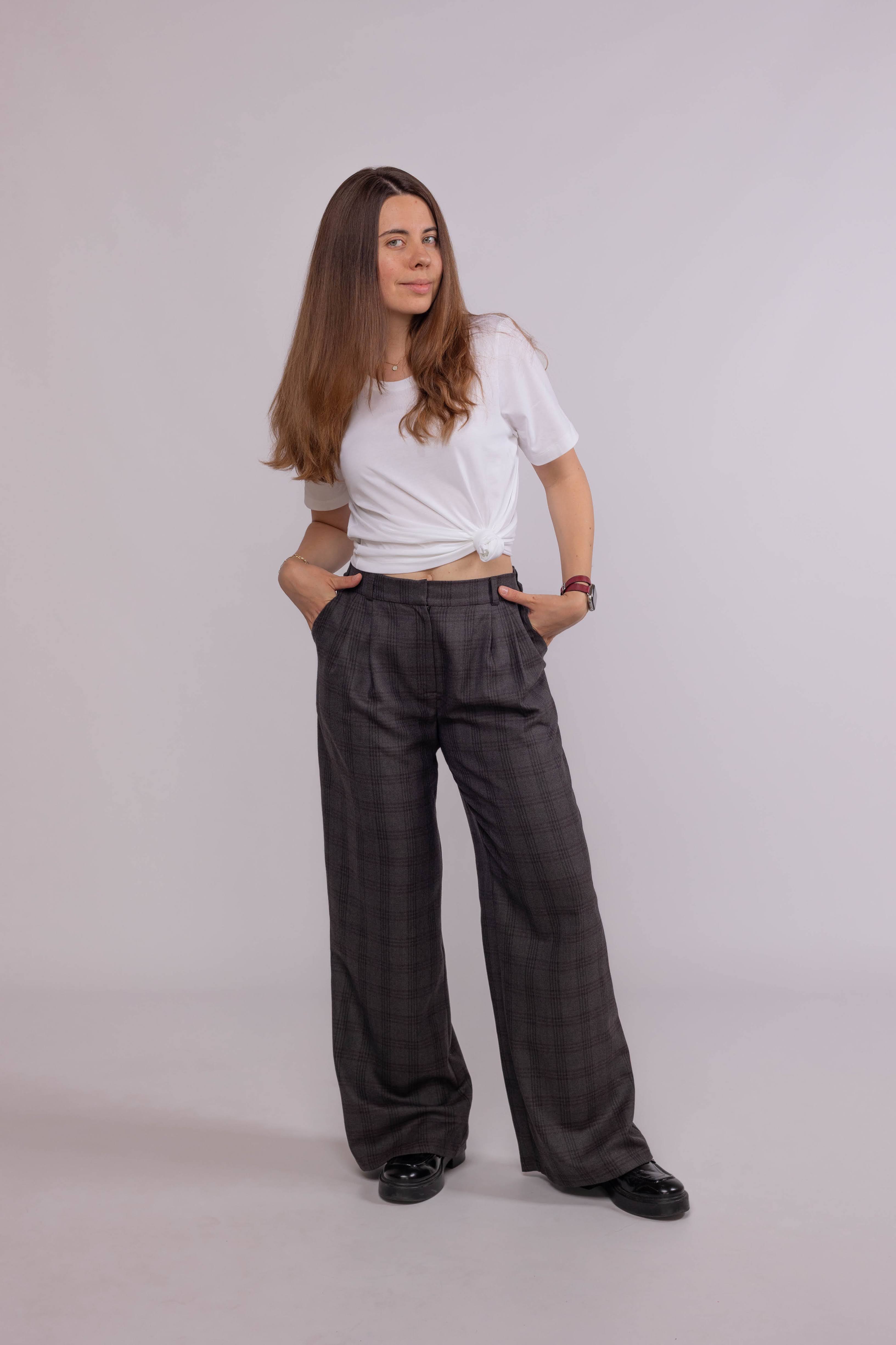 Women’s wool plaid trousers in grey and burgundy check